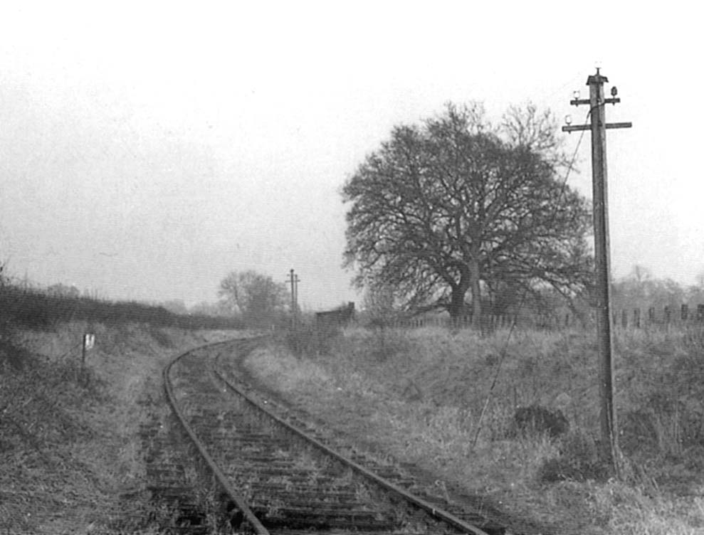 Looking along the line towards Bearley near the 2 milepost circa 1950 with a PW hut in the distance circa 1950