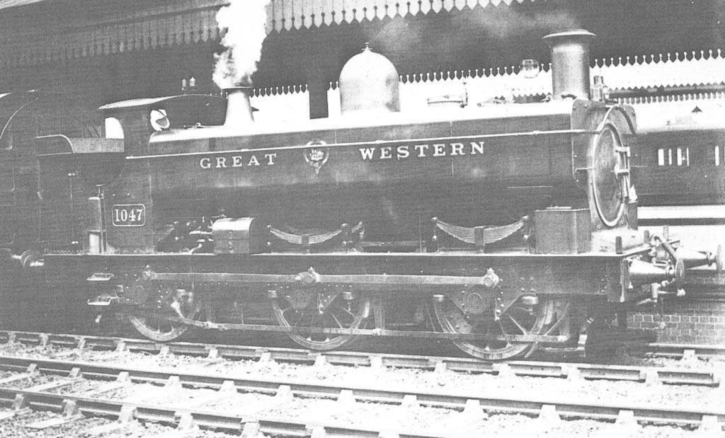 Great Western Railway 1016 class 0-6-0PT No 1047 at platform No 6 with a down local on 9th July 1912