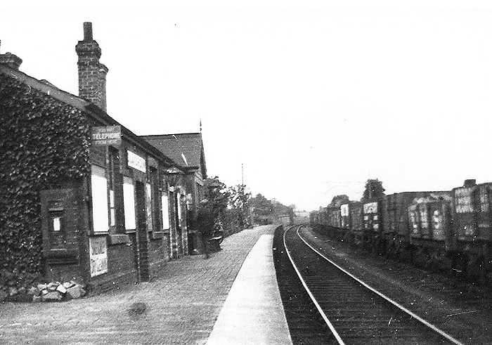A view along the platform at Claverdon Station towards Hatton on 5th September 1931, showing the 1860 station building