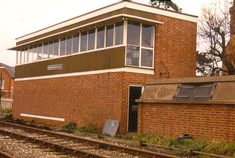 A three-quarters view of the 1960 replacement signal box erected to replace two signal boxes and work the new southbound connection