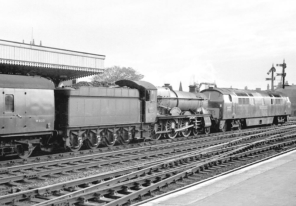 Western D1007 'Western Talisman' double heads ex-GWR 4-6-0 Hall class No 5904 'Ketley Hall' on an up express train