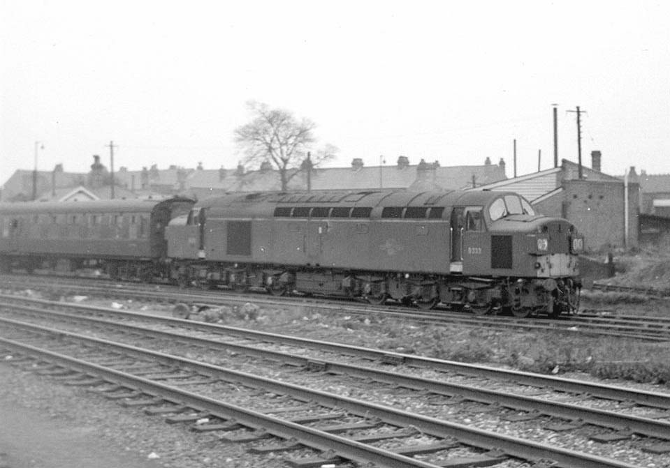 English Electric Type 4 1Co-Co1 No 333 is seen at the head of empty stock on the Tyseley diesel traction training special on 15th February 1965