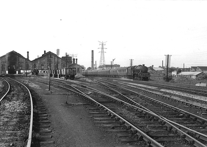 A panoramic view of the shed, mainline and goods yard looking towards Birmingham