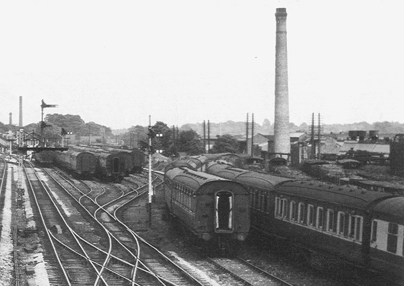Close up showing the carriage sidings adjacent to the signal box and coal wagons stabled on the goods sidings on the right