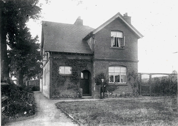 Braunston & Willoughby Station Master's house which was located on the Coventry to London Road near Willoughby village