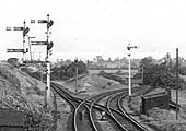 Close up of the Bearley North Junction & the North Curve arcing to the left and on the right, the line to Wilmecote