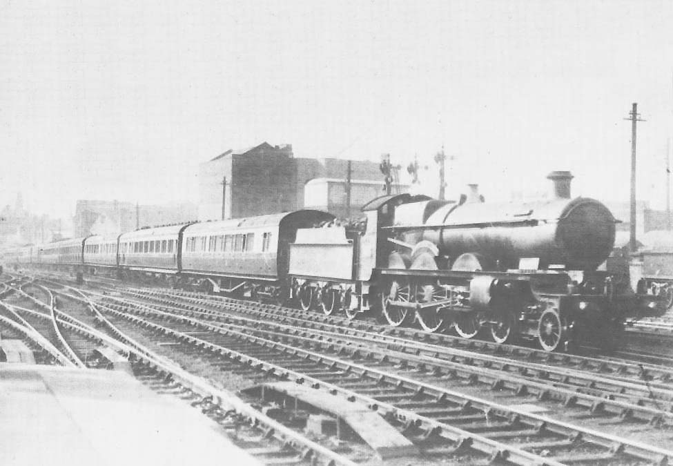Great Western Railway 40xx (Star) class 4-6-0 No 4033 'Queen Victoria' arriving at the north end of Birmingham Snow Hill with an up express in 1927