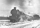 A GWR 4-6-0 Castle Class locomotive leaving the north end of Snow Hill station with an express to Birkenhead
