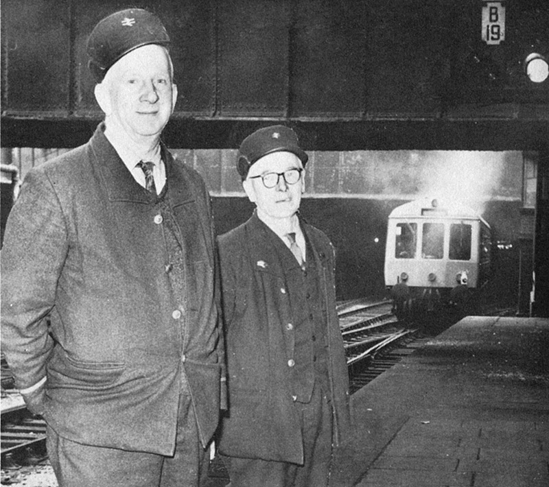 Snow Hill station staff Mr Wye and Mr Doherty see off the 17 52pm to Leamington Spa which was the last train to pass through Snow Hill tunnel