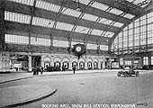 Another 1914 view of Snow Hill's Main Booking Hall and Concourse with car chauffeurs evident on the right