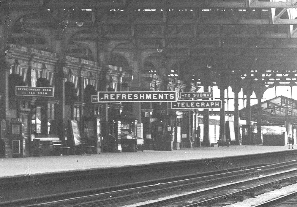 Close up showing the range of passenger facilities located on Snow Hill station's Platform 5 and 6 together with a variety of platform furniture
