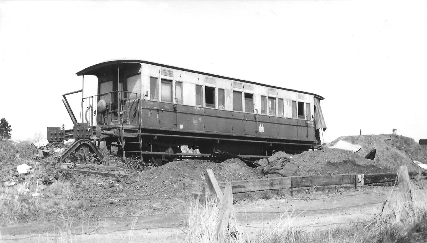 Ex-Bristol and Exeter (B&E) Railway coach converted to a Divisional Engineer's Inspection Saloon by the Great Western Railway