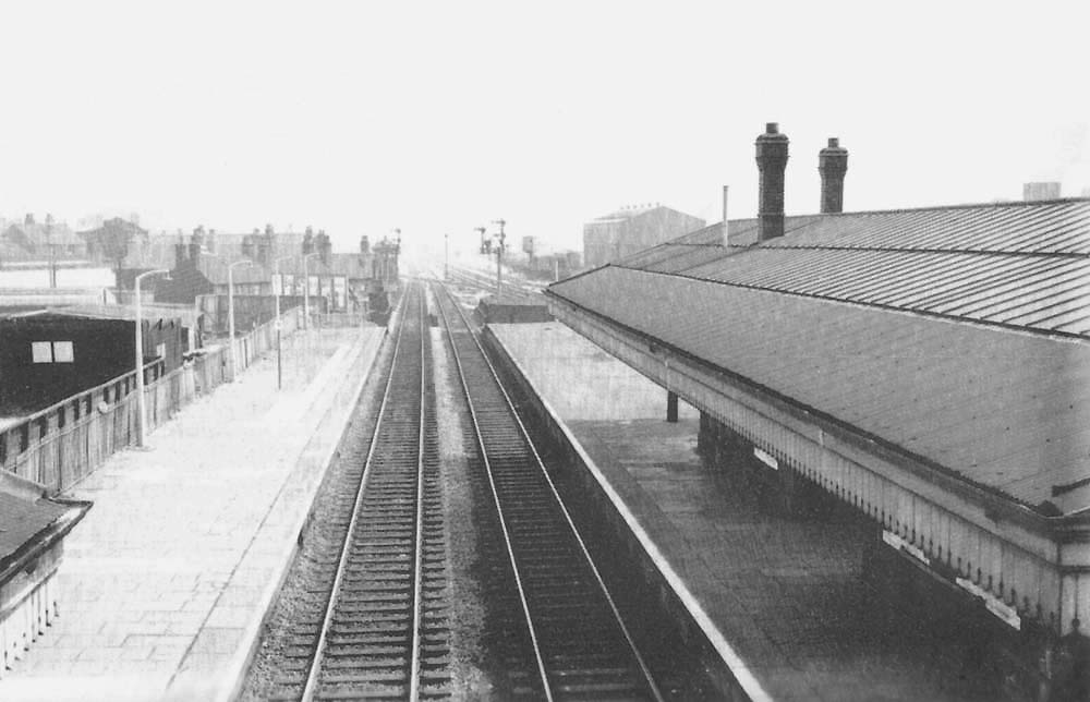 Looking south towards Birmingham from the footbridge with the original up main platform on the left
