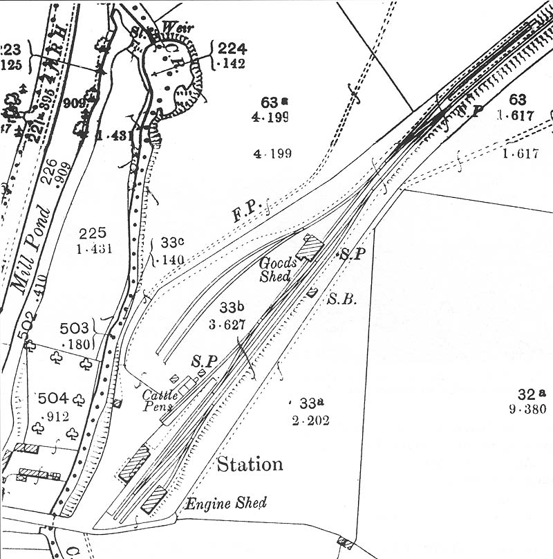 View of a map of the Henley-in-Arden branch terminus in 1905 showing the layout of the original station, engine shed and goods yard