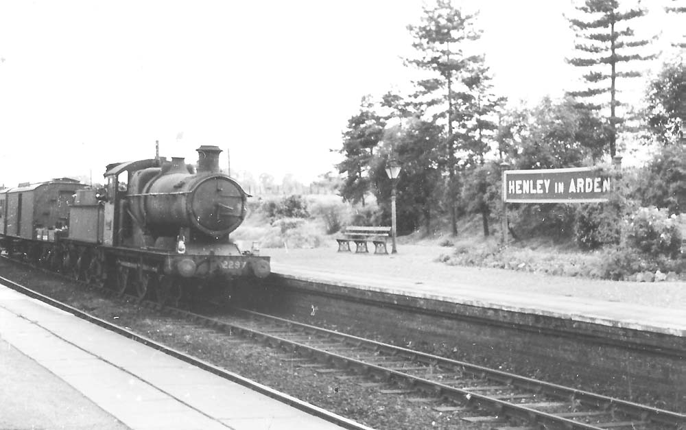 Great Western Railway 0-6-0 2251 class No 2297 heading north with a Permanent Way train in July 1947