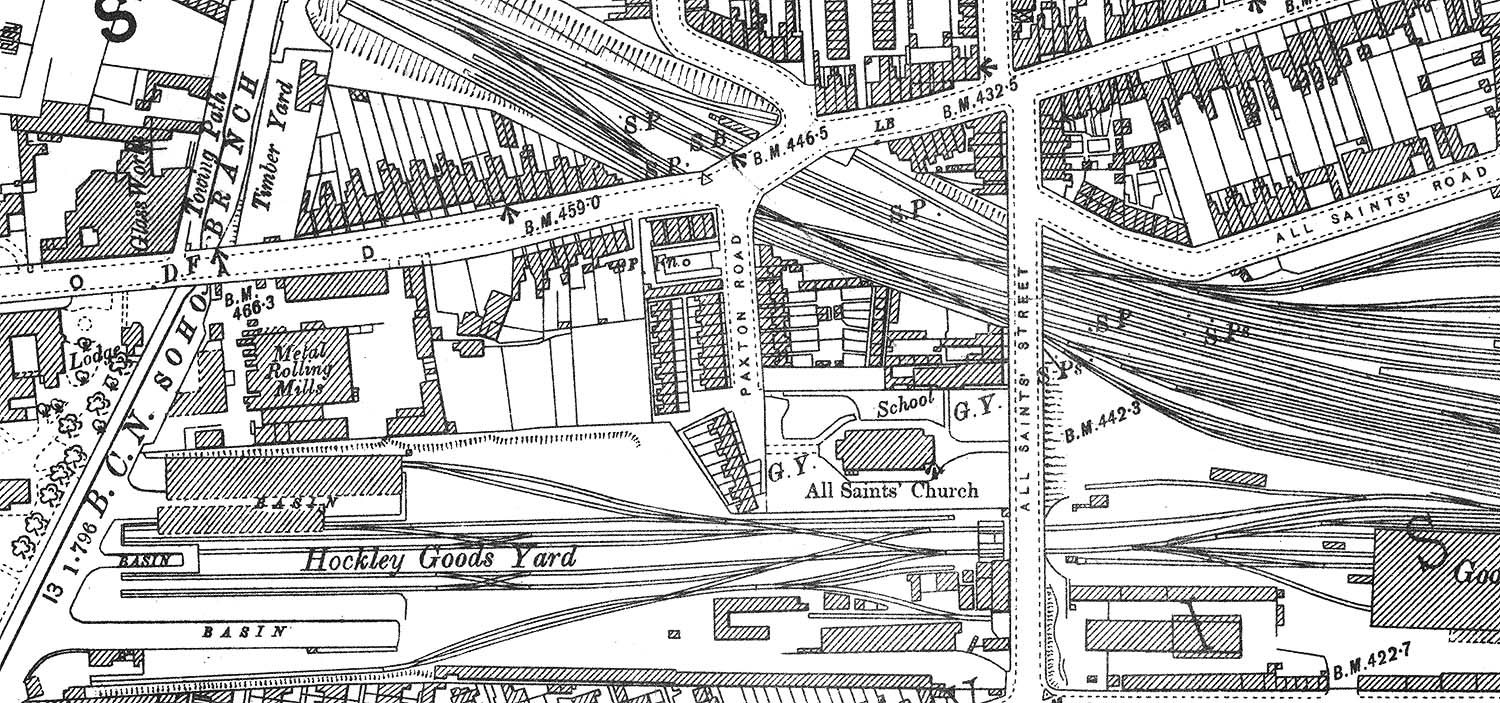 A 1902 25 inch to the mile Ordnance Survey map showing the layout of the canal wharf and the goods yard