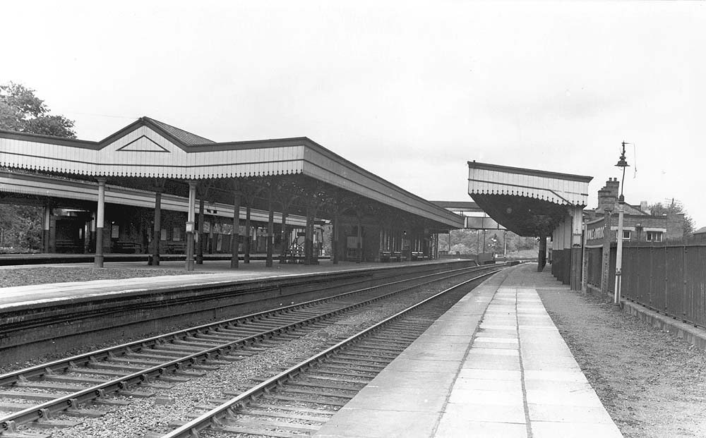 View of the new station looking towards Birmingham as viewed from Platform 1 with Platform 2, 3 and 4 being the other platforms from right to left