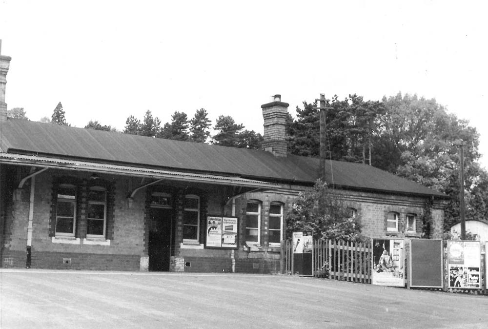 View of the right hand side of Lapworth station with the corrugated hut seen on the right of the photograph
