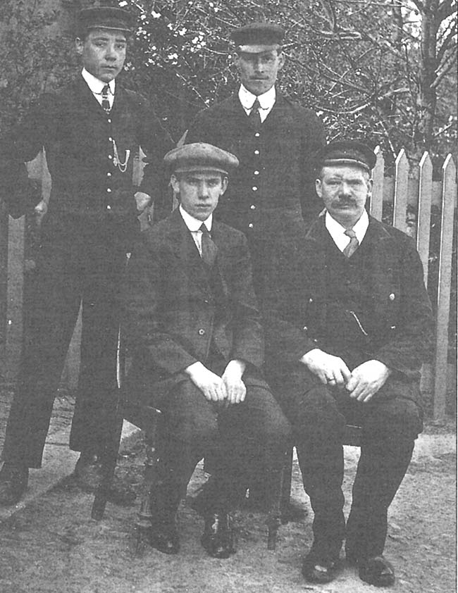 Lapworth Station staff photographed on the forecourt in the year before the First World War 