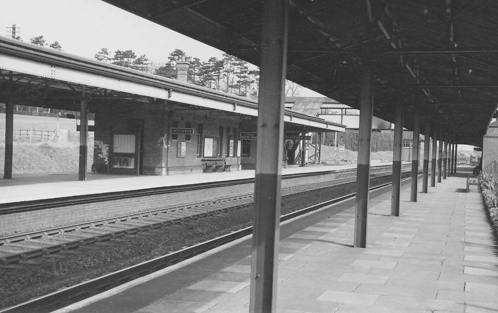Looking along a platform one towards Snow Hill with platforms two and three on the left and the footbridge at the end of the canopies