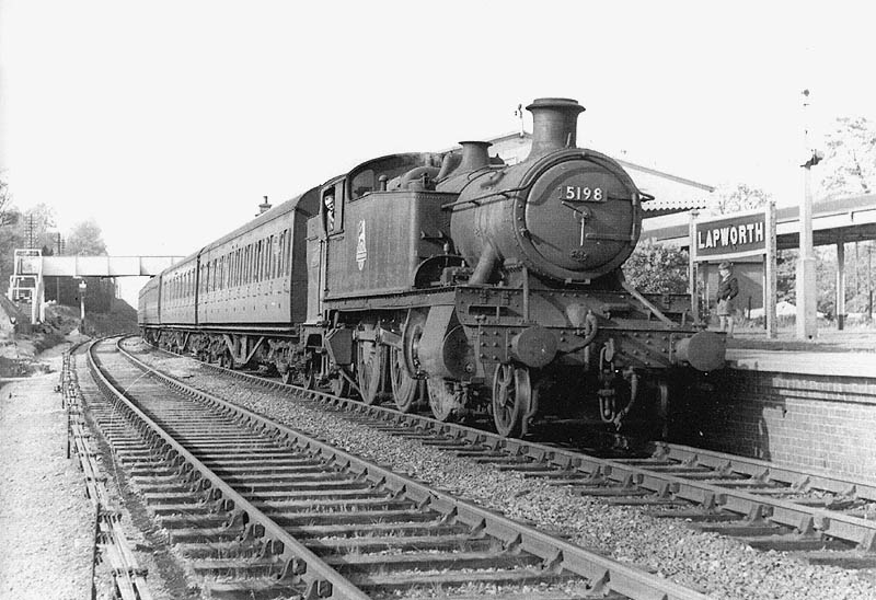 GWR 2-6-2T 5101 class 'Large Prairie' No 5198 is seen standing at Platform 3 on a service from Birmingham terminating at Lapworth