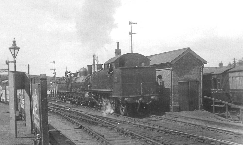 View of the goods loop taken from the London end of the up platform looking towards Birmingham