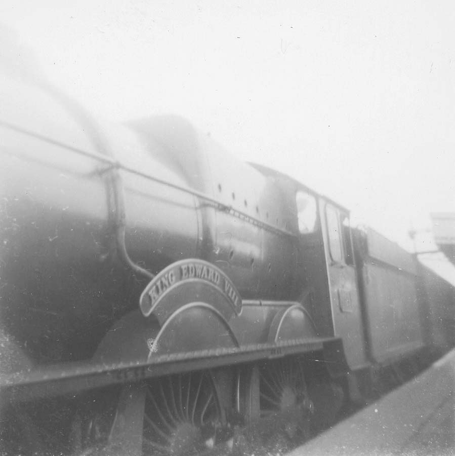Ex-LMS 2-8-0 'Stanier' 8F No 48751 is seen standing in front of Leamington Shed in March 1962