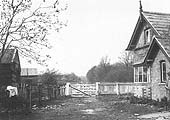 Looking towards Stratford-upon-Avon whilst to the right of the cottage was another gate on the Shipston-on-Stour track bed