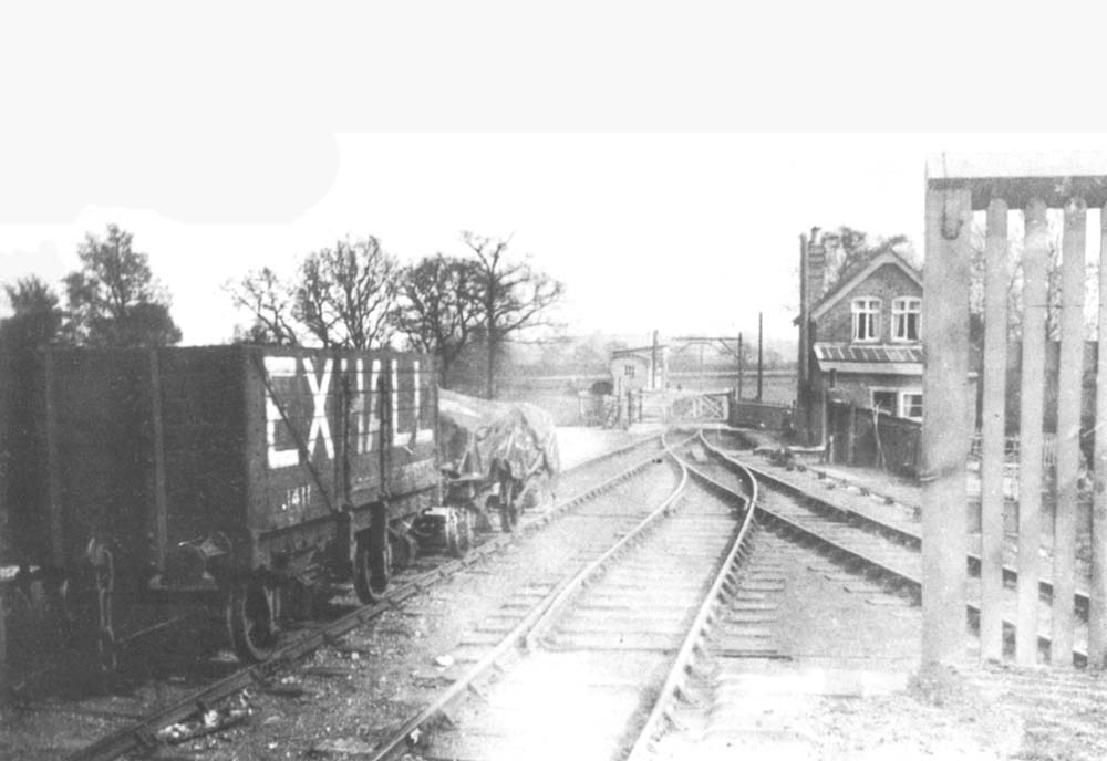 Looking towards Stratford-upon-Avon along the route of the original branch line which joined the Moreton-in-Marsh to Stratford-upon-Avon tramway just a few yards further on