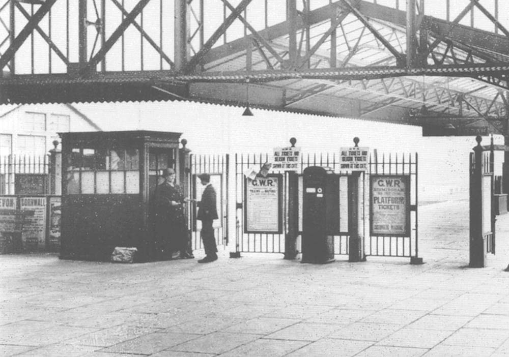 Close up showing one of the first GWR women ticket collectors appointed early in the First World War