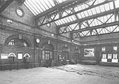An official photograph of Moor Street Station concourse showing detail of the roof as seen in May 1915