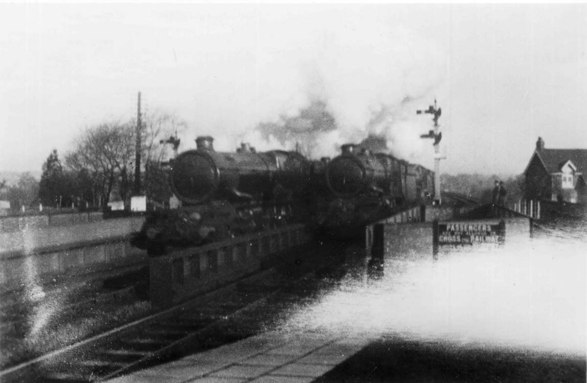 On Sunday 25th March 1934 bridge tests were carried out on the recently quadrupled Great Western Railway�s main line