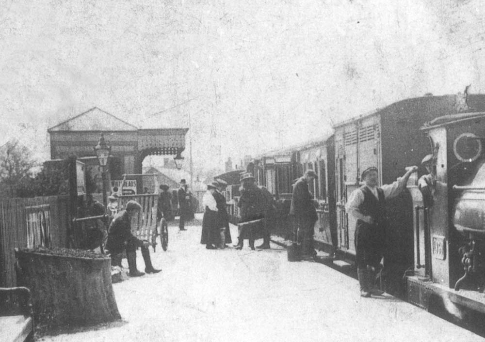 Close up of the branch's mixed local passenger service shortly to depart for the short trip to Moreton-in-Marsh