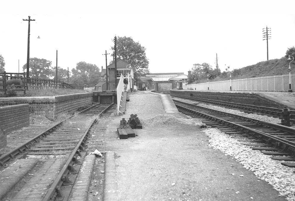 Looking towards Stratford upon Avon from the Birmingham end of the down platform with the landing dock and pens immediately to the left of the photographer
