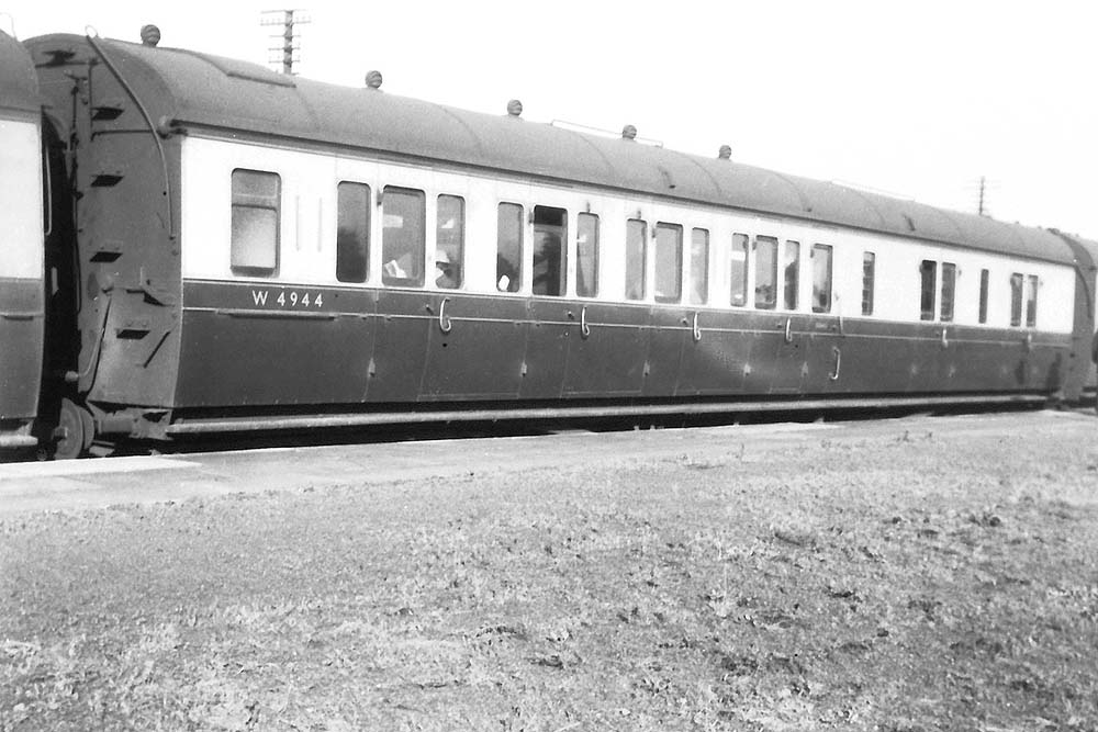 Ex-GWR brake third coach No W4944 in a passenger train from Birmingham on Thursday 27th July 1950