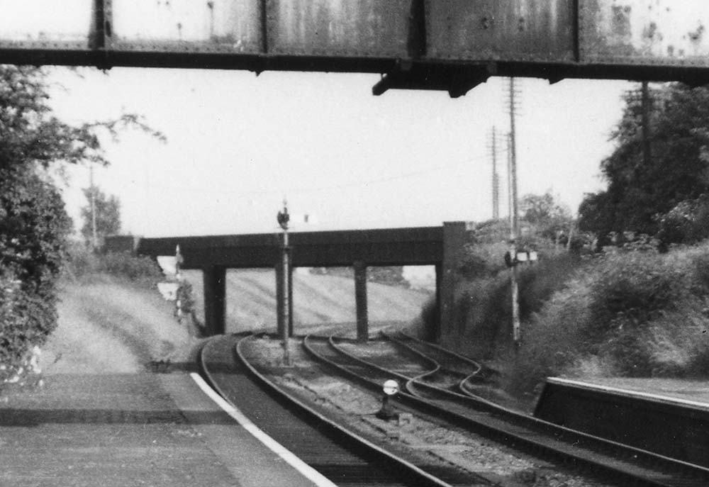 Close up showing the  layout of the track to the south of the station with the down refuge siding on the right