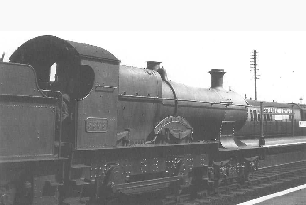 GWR 4-4-0 Bulldog class No 5553 'Pershore Plum' coasts into Stratford on Avon on 29th June 1935