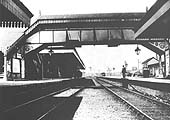 Looking northwards along the track to Bearley Junction with the island platform on the left and the down platform on the right circa 1918