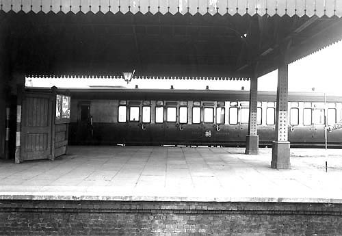 Final view of the island platform from the down platform showing the modesty panel fitted across the entrance to the Gentlemen's toilet