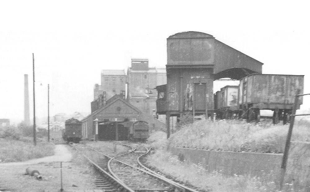 View of Stratford on Avon's two-road shed, storage siding and water column and the coaling station positioned on its approach roads