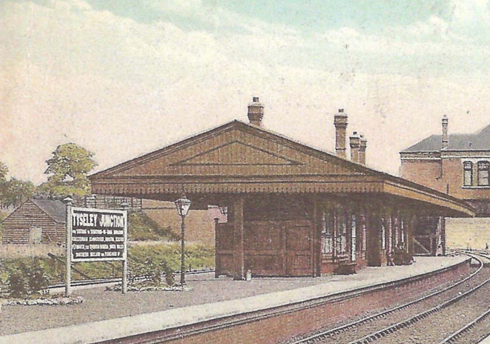 Close up view showing the left hand island platforms with the down line nearest the camera and the up line furthest away