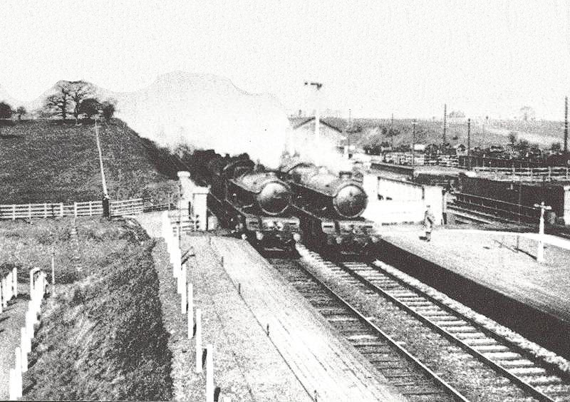 Bridge Testing at Widney Manor Station on Sunday 25th  March 1934 with four King Class locomotives coupled in pairs