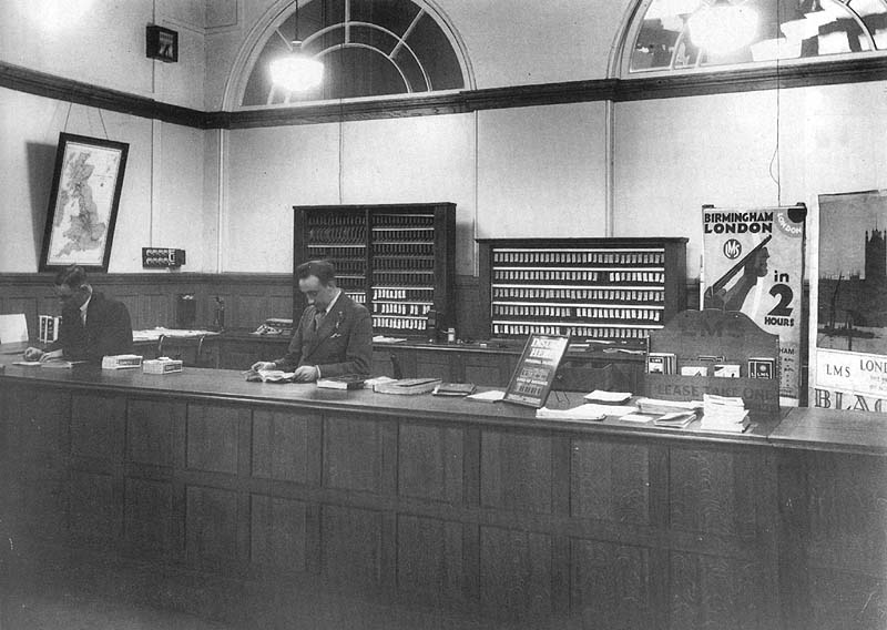 View of the new LMS Enquiry Office opened in 1930 and located in one of the original entrance archways in Stephenson Place