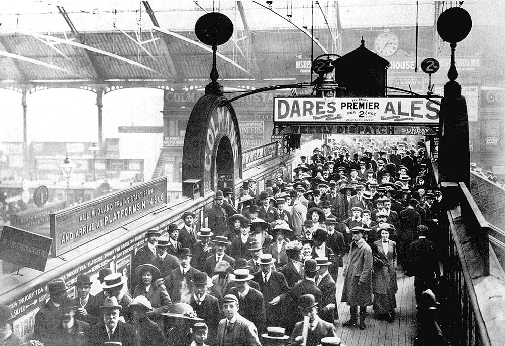 View looking from one of the Queens Hotel's windows above the passenger footbridge looking towards the station building on Platform 3