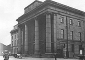 View of the station's main building and former hotel extension as seen on 17th September 1938