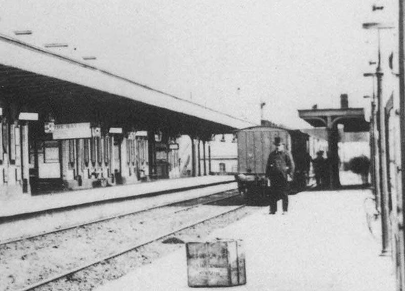 Close up showing coaching stock standing at platform 1 as viewed from a coach standing in the Ashby bay platform