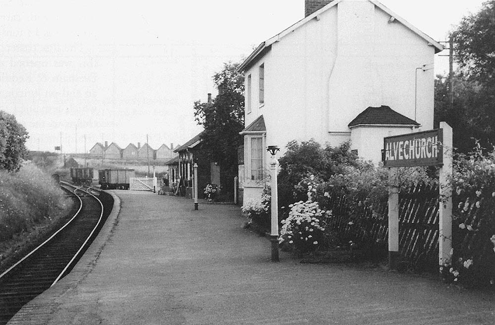 Looking along Alvechurch station platform towards Barnt Green with the siding in the distance
