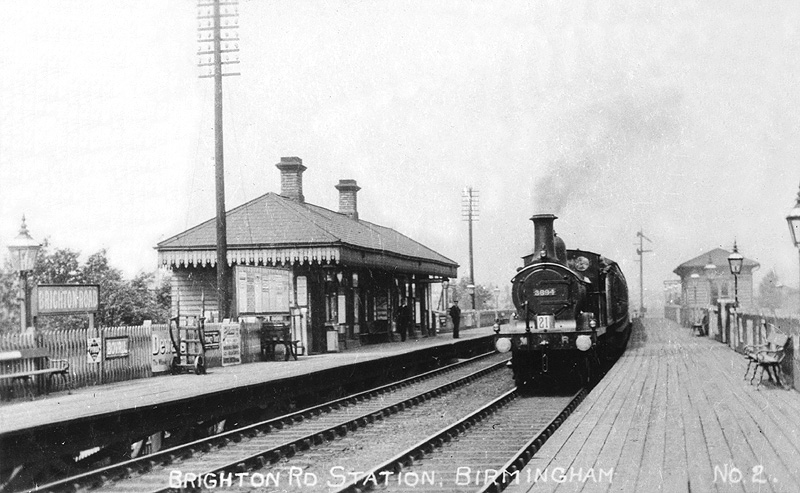 Looking from the down platform towards Camp Hill with the main station building on the up platform on the right