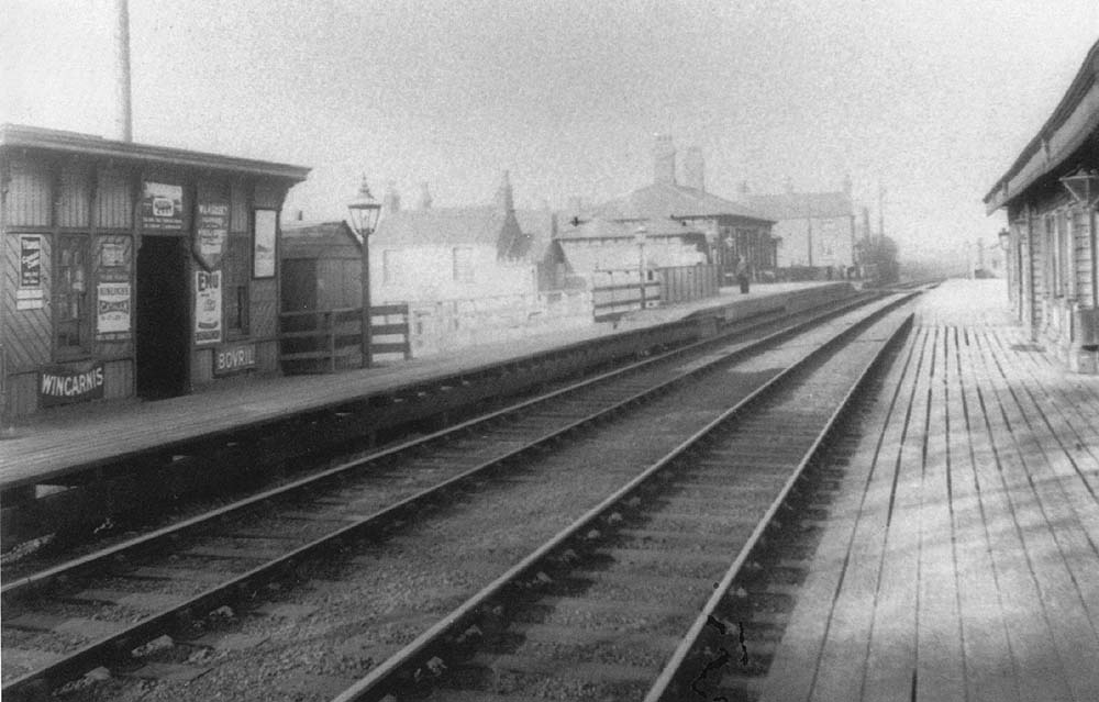 Looking towards Birmingham from the Brighton Road end of Camp Hill station's down platform