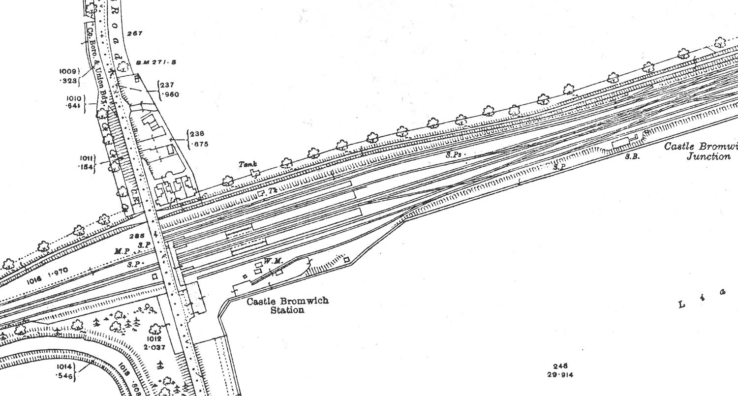 Close up of the 1916 OS Map showing the station building off set to the running lines, the two sidings in the goods yard plus the weighbridge and office
